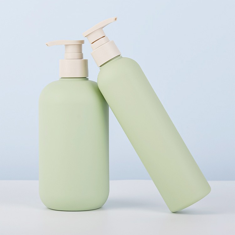 large refillable shampoo bottles
